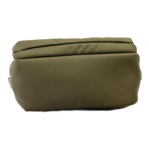 INDUSTRIA (インダストリア) カメラバッグ グリーン