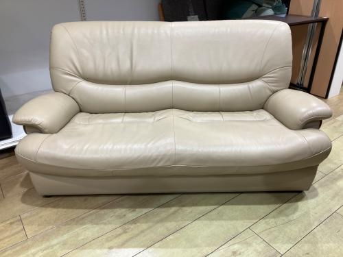 karimoku (カリモク) 2人掛けソファー chitano ベージュ