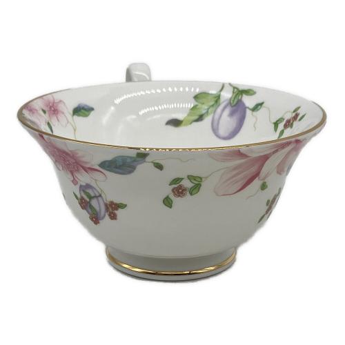 Wedgwood (ウェッジウッド) カップ&ソーサー ピオニー スウィートプラム