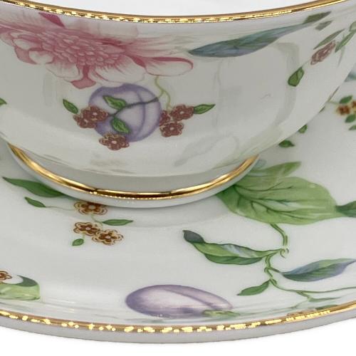 Wedgwood (ウェッジウッド) カップ&ソーサー ピオニー スウィートプラム