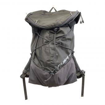 PAAGO WORKS (パーゴワークス) 登山バッグ 00824 グレー RUSH 20