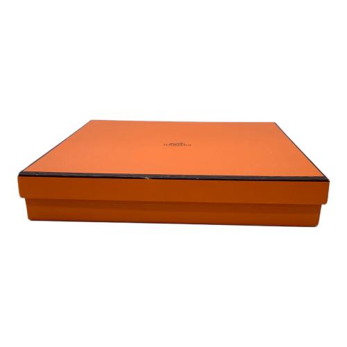 HERMES (エルメス) プレート 22cm シェーヌダンクル