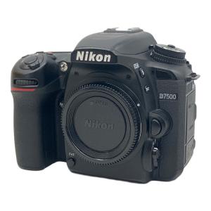 Nikon (ニコン) デジタル一眼レフカメラ D7500