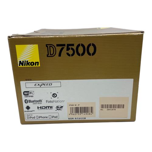 Nikon (ニコン) デジタル一眼レフカメラ D7500