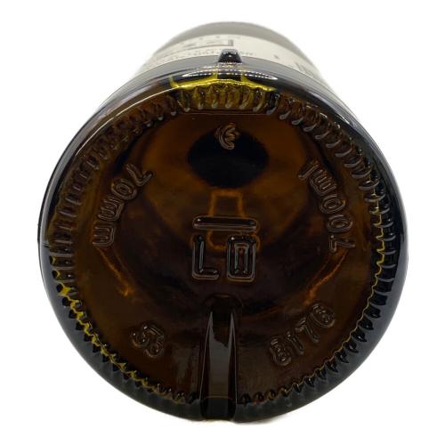 LAGAVULIN (ラガヴ－リン) ウィスキー 8年 700ml