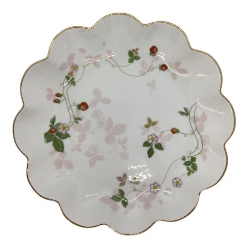 Wedgwood (ウェッジウッド) ペタルトレイ ワイルドストロベリー