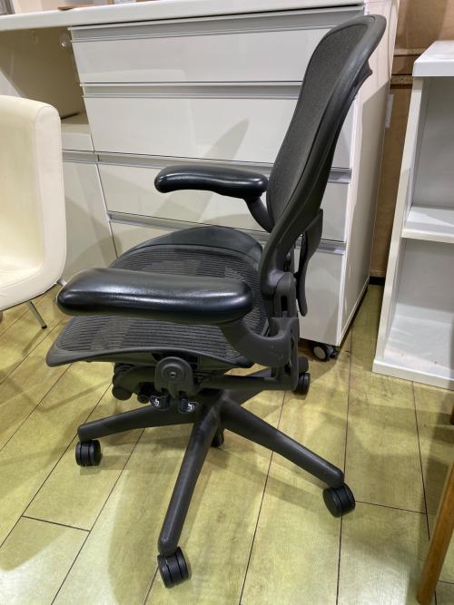 Herman Miller (ハーマンミラー) アーロンチェア 167888 Rev H 251 ブラック クラシック
