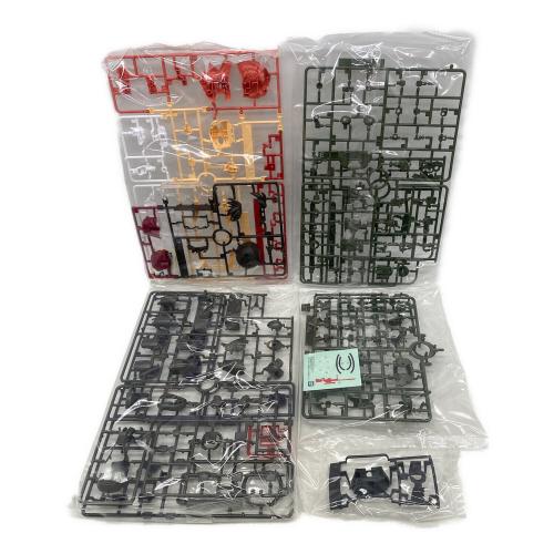 BANDAI（バンダイ）ENTRY GRADE 江戸川コナン(シャア専用ザクIIカラー)＆HG 1/144 シャア専用ザクII(赤井秀一カラー) プラモデル (ガンダムベース、ガンダムベースサテライト等限定)