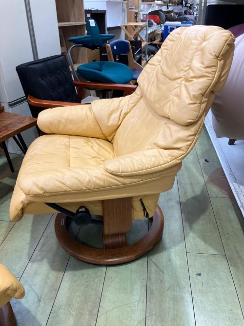 Ekornes (エコーネス) ストレスレスチェア オットマン付き ベージュ レノ