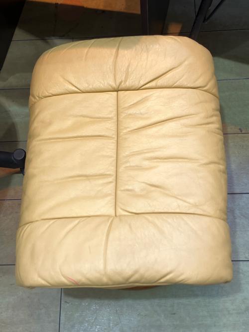 Ekornes (エコーネス) ストレスレスチェア オットマン付き ベージュ レノ