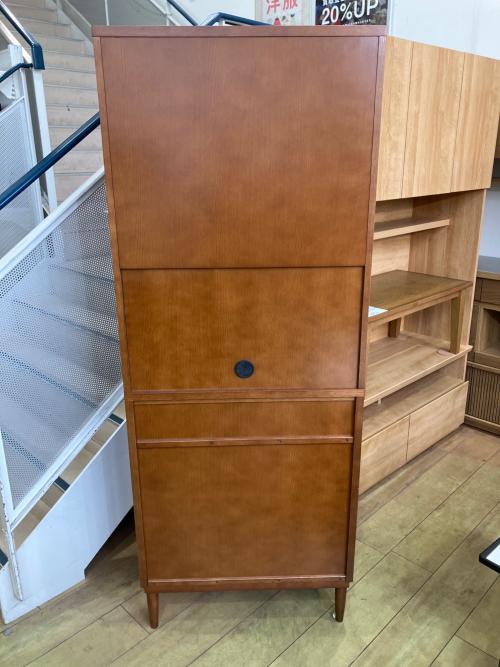 カリモク60 (カリモクロクマル) オープントップキャビネット ブラウン