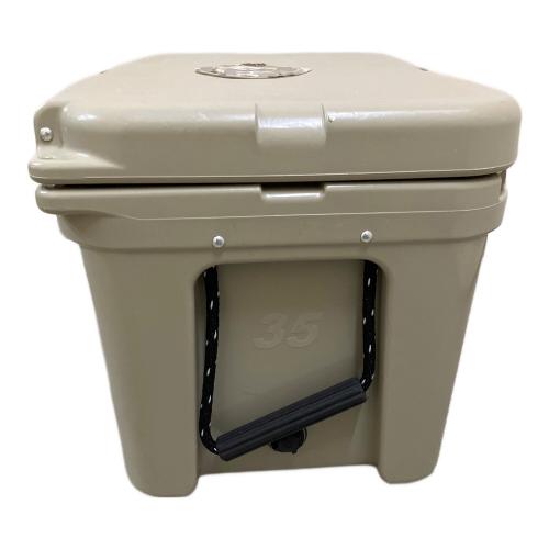 Yeti (イエティ) クーラーボックス Tundra 35 バスケット欠品 カーキ