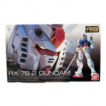 BANDAI (バンダイ) RG 1/144 RX-78-2 ガンダム 機動戦士ガンダム ガンプラ