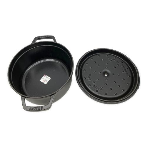 Staub (ストウブ) 両手鍋 22cm-2.6l ブラック ココット・ロンド Staub (ストウブ) 両手鍋 22cm-2.6l ブラック ココット・ロンド