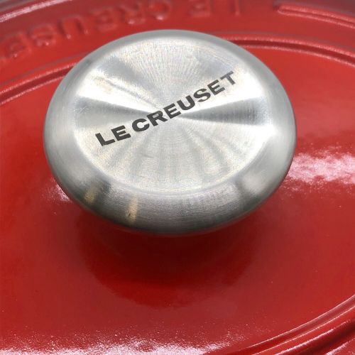 LE CREUSET (ルクルーゼ) シグニチャー ココット・オーバル チェリーレッド 未使用品