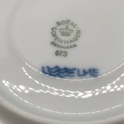 ROYAL COPENHAGEN (ロイヤル・コペンハーゲン) ティーカップ&ソーサー ブルーフルーテッド・ハーフレース