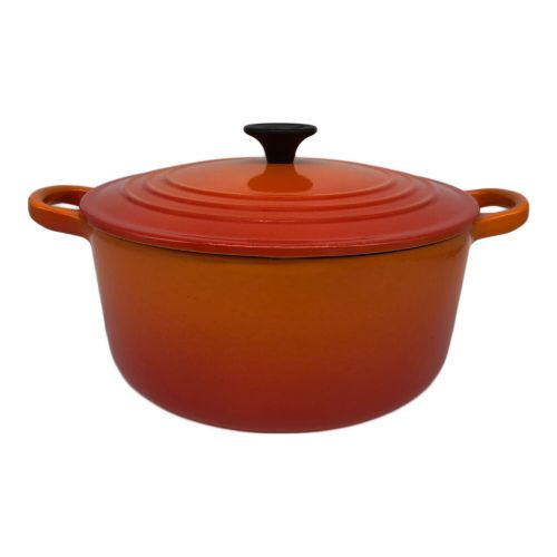 LE CREUSET (ルクルーゼ) 両手鍋 口径22㎝ オレンジ ココットロンド