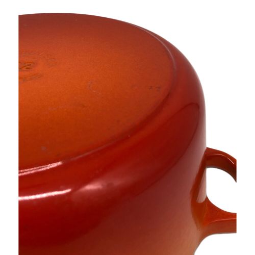 LE CREUSET (ルクルーゼ) 両手鍋 口径22㎝ オレンジ ココットロンド