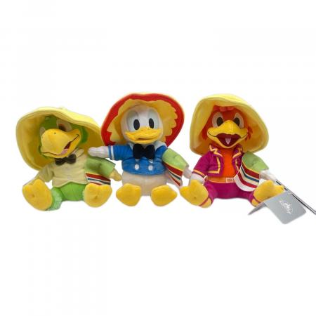 Disney STORE (ディズニーストア) ヌイグルミ 三人の騎士 ドナルド