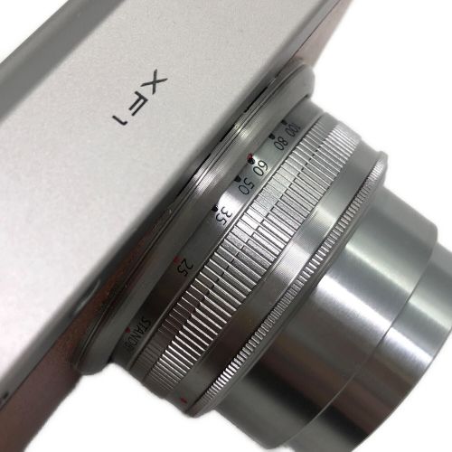 FUJIFILM コンパクトデジタルカメラ XF1 1200万画素(有効画素) 2/3型 EXR CMOS SDカード SDHCカード SDXCカード 通常：ISO100～12800 10コマ/秒 1/4～1/2000 秒 -