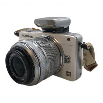 OLYMPUS ミラーレス一眼カメラ レンズキット