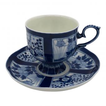 深川製磁 (フカガワセイジ) 高台コーヒー碗皿 ▲