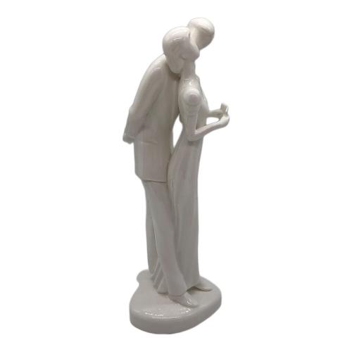 ROYAL DOULTON (ロイヤルドルトン) フィギュリン HAPPY ANNIVERSARY