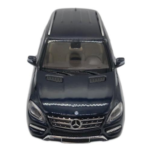 MINICHAMPS (ミニチャンプス) モデルカー Mercedes-Benz M-Klasse