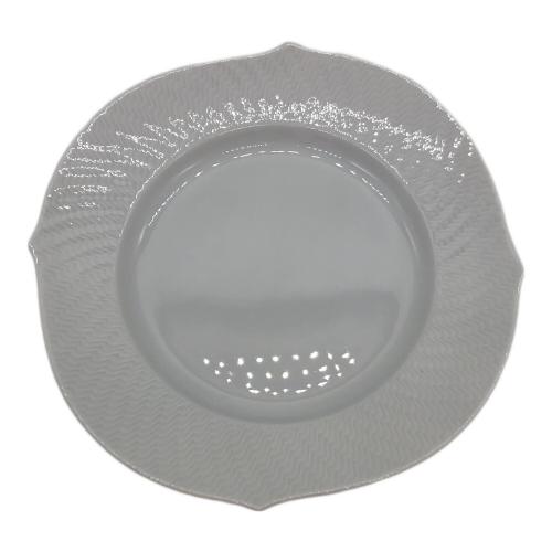 Meissen (マイセン) デザートプレート 波の戯れホワイト