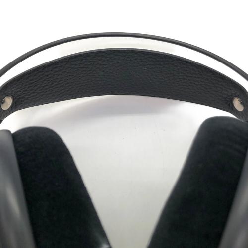 AKG (アーカーゲー) オープンエアー型有線ヘッドホン ダイナミック型  再生周波数帯域10Hz～39.8kHz  インピーダンス62 Ω 音圧感度93 dB K702