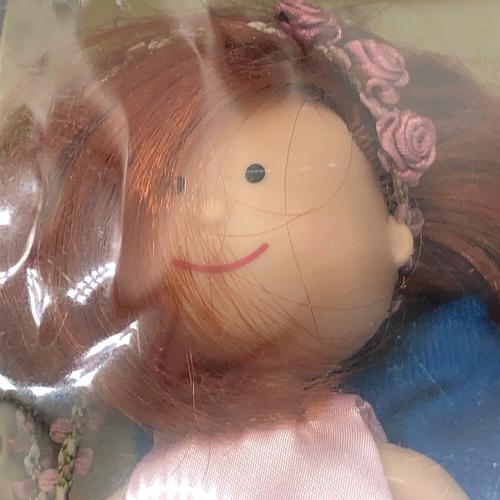 MADELINEマドレーヌ ポーザブルドール