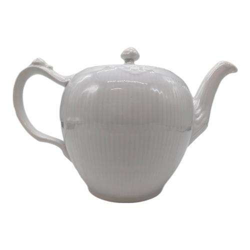 ROYAL COPENHAGEN (ロイヤル・コペンハーゲン) ティーポット ホワイトフルーテッド・プレイン