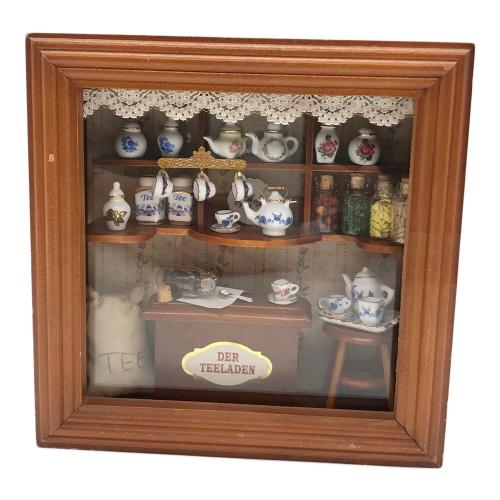 REUTTER PORZELLAN (ロイターポーセリン) ミニチュアティーセット