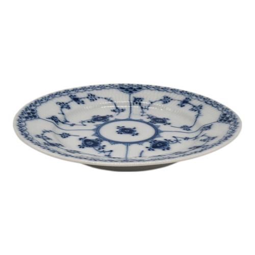 ROYAL COPENHAGEN (ロイヤル・コペンハーゲン) プレート 17cm ブルーフルーテッド・ハーフレース