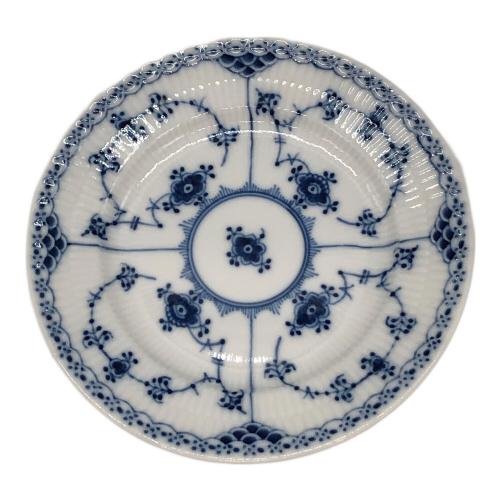 ROYAL COPENHAGEN (ロイヤル・コペンハーゲン) プレート 17cm ブルーフルーテッド・ハーフレース