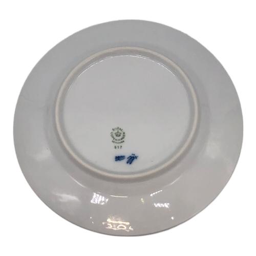 ROYAL COPENHAGEN (ロイヤル・コペンハーゲン) プレート 17cm ブルーフルーテッド・ハーフレース