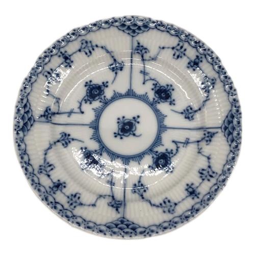 ROYAL COPENHAGEN (ロイヤル・コペンハーゲン) プレート ブルーフルーテッド・ハーフレース