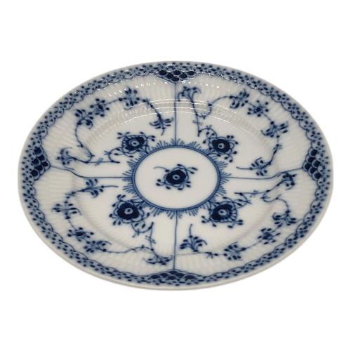 ROYAL COPENHAGEN (ロイヤル・コペンハーゲン) プレート ブルーフルーテッド・ハーフレース