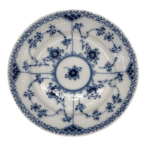 ROYAL COPENHAGEN (ロイヤル・コペンハーゲン) プレート ブルーフルーテッド・ハーフレース