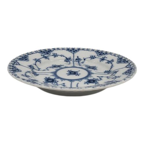 ROYAL COPENHAGEN (ロイヤル・コペンハーゲン) プレート 17cm ブルーフルーテッド・フルレース