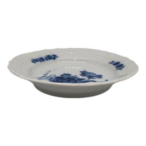ROYAL COPENHAGEN (ロイヤル・コペンハーゲン) スーププレート ブルーフラワー・カーブ