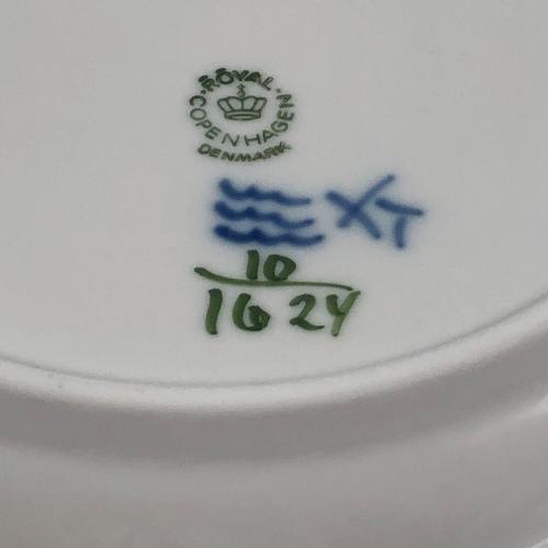 ROYAL COPENHAGEN (ロイヤル・コペンハーゲン) スーププレート ブルーフラワー・カーブ