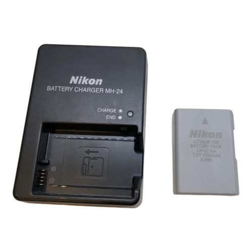 Nikon デジタル一眼レフカメラ/ダブルズームキット D5500 2478万画素