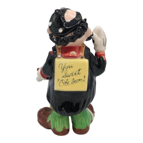 Kreiss社（クレイス社） エレガントヘアーズ ハイヤ セラミックフィギュア　フィギュリン