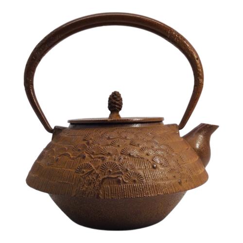 南部鉄器 (ナンブテッキ) 鉄瓶 金秀堂 ブラウン