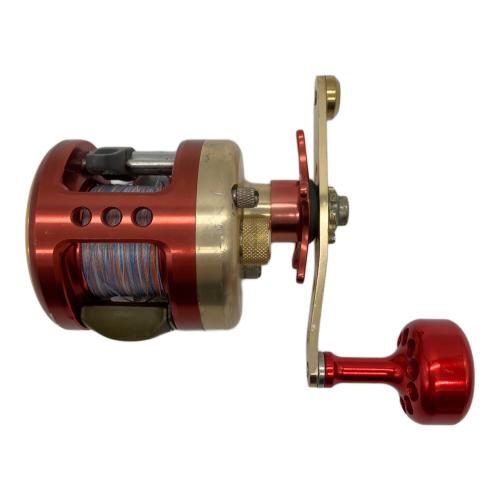 TITANIC (タイタニック) リール OKUMA ベイトリール RED 200