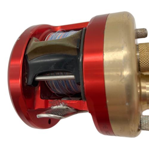 TITANIC (タイタニック) リール OKUMA ベイトリール RED 200