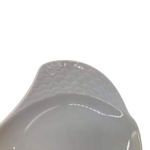 Meissen (マイセン) ホワイトディッシュ ▲/25cm/53256 波の戯れホワイト