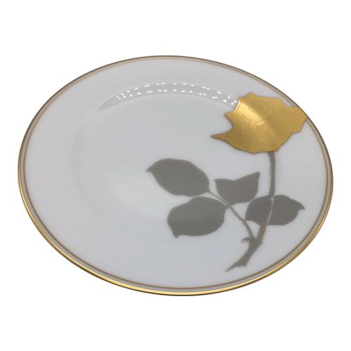 大倉陶園 (オオクラトウエン) デザート皿 ▲/20cm 金蝕バラ