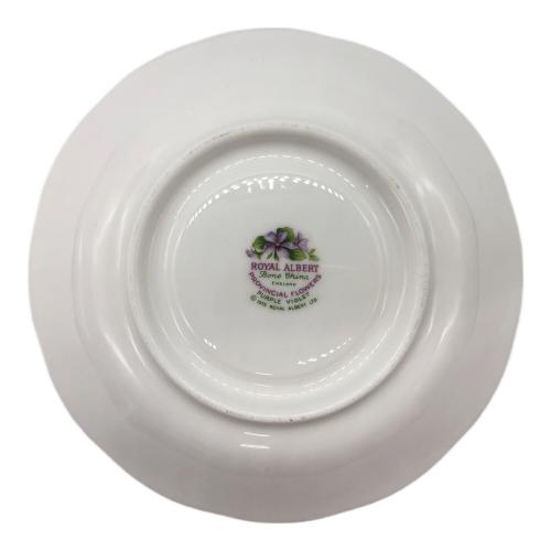 ROYAL ALBERT (ロイヤルアルバート) カップ&ソーサー Provincial Flowers